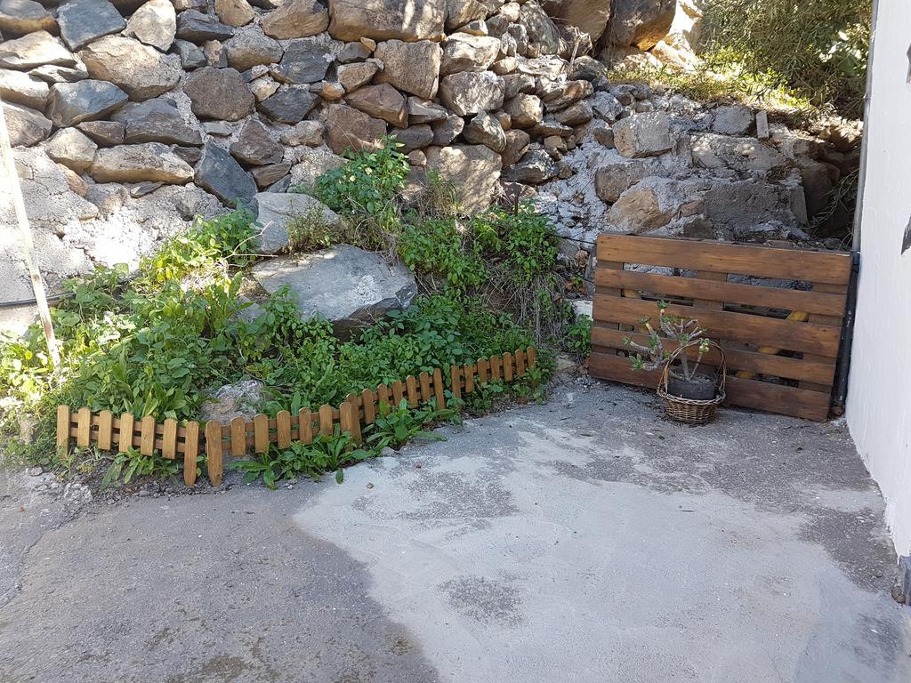 Casa Rural La Hoyita De Tunte Сан-Бартоломе Экстерьер фото